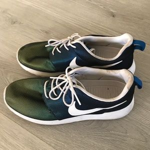 Nike Roshe Shoes - Men’s Size 10.5